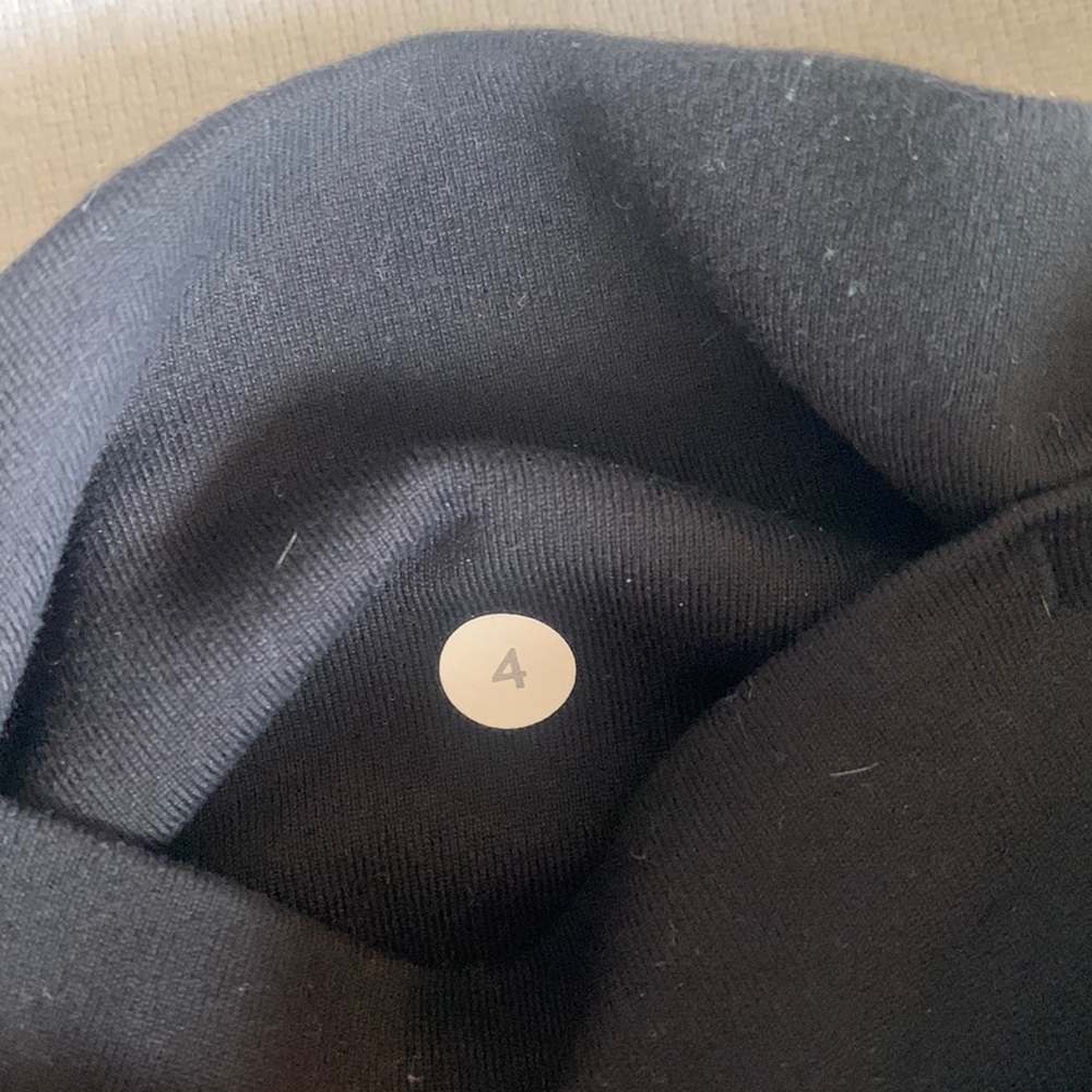 Lululemon Black Rhythm High Times Mesh side leggings. - Picture 2 of 5